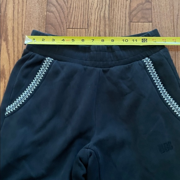 UGG Black Sweat Suit Hoodie Sweatshirt and Jogger Sweatpants Matching Set Sz S - Picture 9 of 14